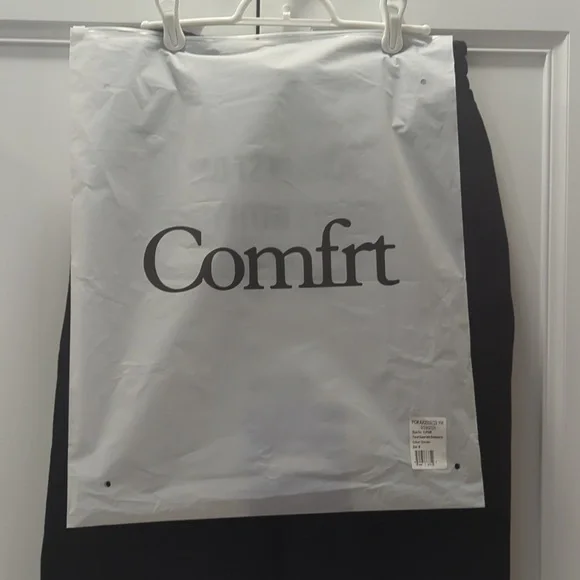 Comfrt Travel Essentials Sweatpants - Picture 5 of 5